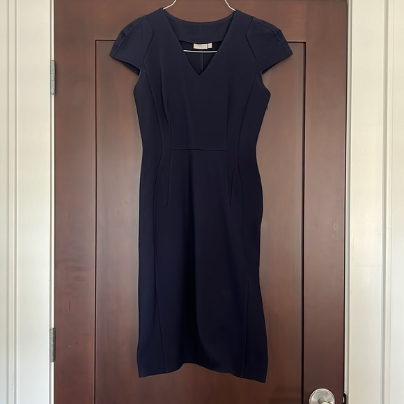 Ellie Kai Dress - Picture 2 of 2